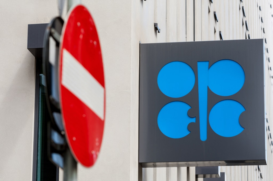 OPEC spodziewa się że Rosja będzie miała problemy z produkcją ropy