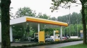 Shell liczy na 20-30 stacji przy autostradach