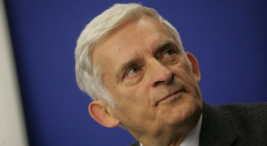 Buzek: zmiany unijnego traktatu nieuniknione, ale nie teraz