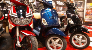 Sprzedaż motorowerów i motocykli na razie pod kreską