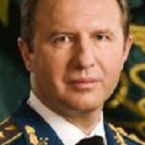 Anatoliy Makarenko 