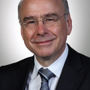  Howard Chase