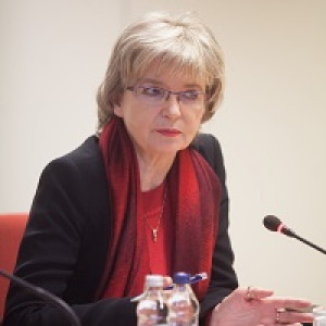  Ewa Wolniewicz-Warska