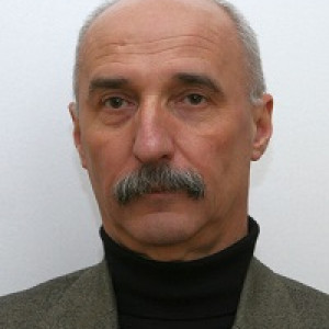  Marek Trojnar