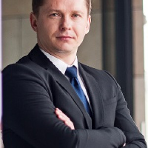  Jacek Uhryn