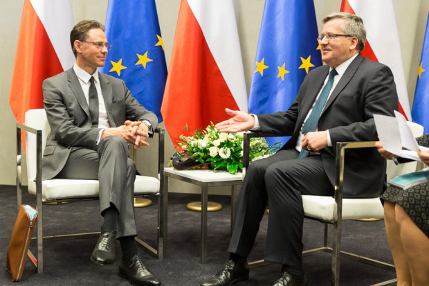 Europejski Kongres Gospodarczy to także wiele imprez towarzyszących debatom. Pierwszego dnia odbyło się spotkanie prezydenta RP Bronisława Komorowskiego z Jyrkiem Katainenem, wiceprzewodniczącym Komisji Europejskiej, komisarzem UE ds. Miejsc Pracy, Wzrostu, Inwestycji i Konkurencyjności
