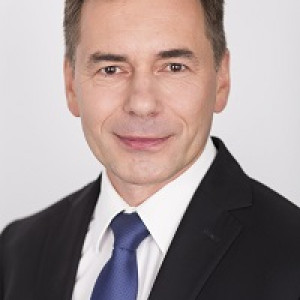  Marcin  Nowak