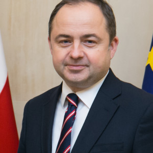  Konrad Szymański