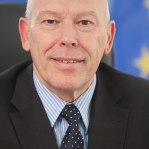  Jos Delbeke