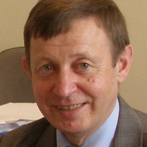  Piotr Guzowski