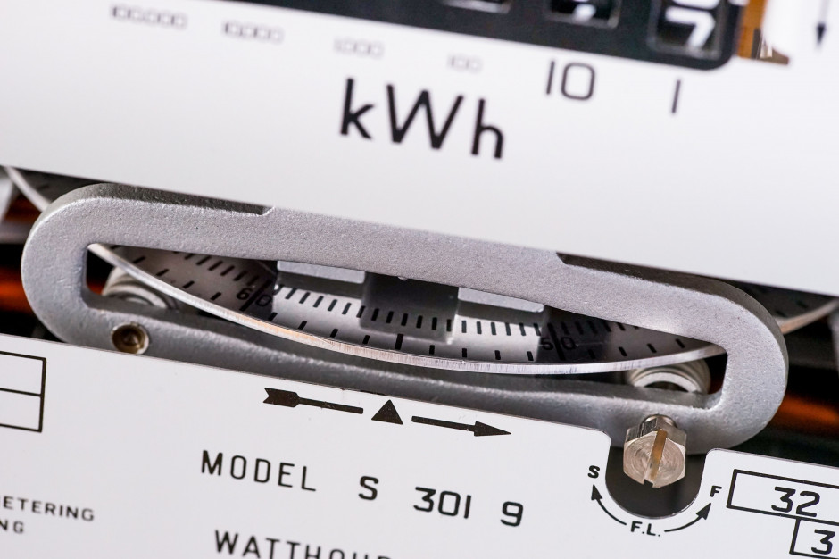 Indukcyjne liczniki energii elektrycznej stopniowo przechodzą do historii (Fot. Shutterstock)
