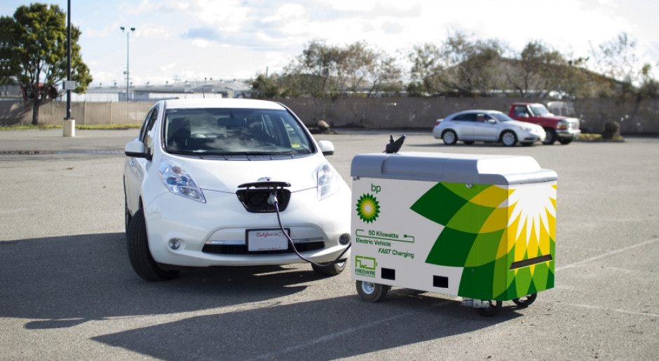 BP inwestuje w mobilne ładowarki do samochodów
