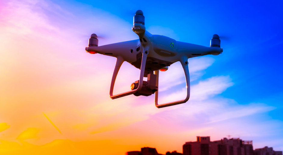 Japończycy będą rozpylać środki antywirusowe z dronów
