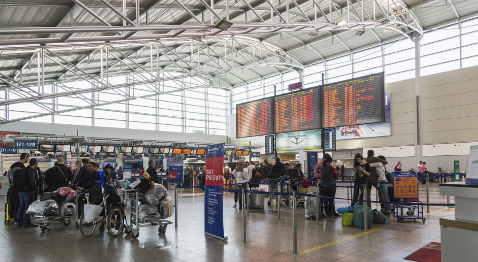 Lotnisko w Pradze wstrzymuje inwestycje. Z jednym wyjątkiem
