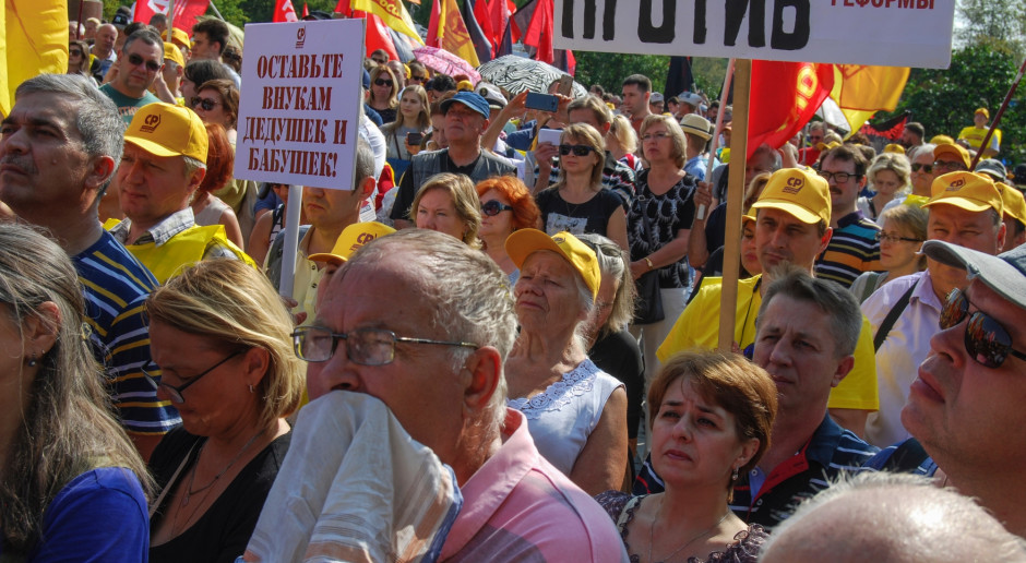 Rosjanie protestują przeciwko podniesieniu wieku emerytalnego