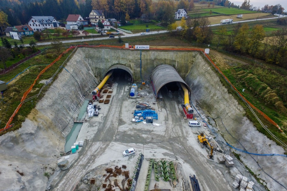 Budowa tunelu na S7 Zakopiance. fot. GDDKiA