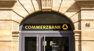 Rezerwy na kredyty frankowe w Polsce obniżają wynik finansowy właściciela mBanku