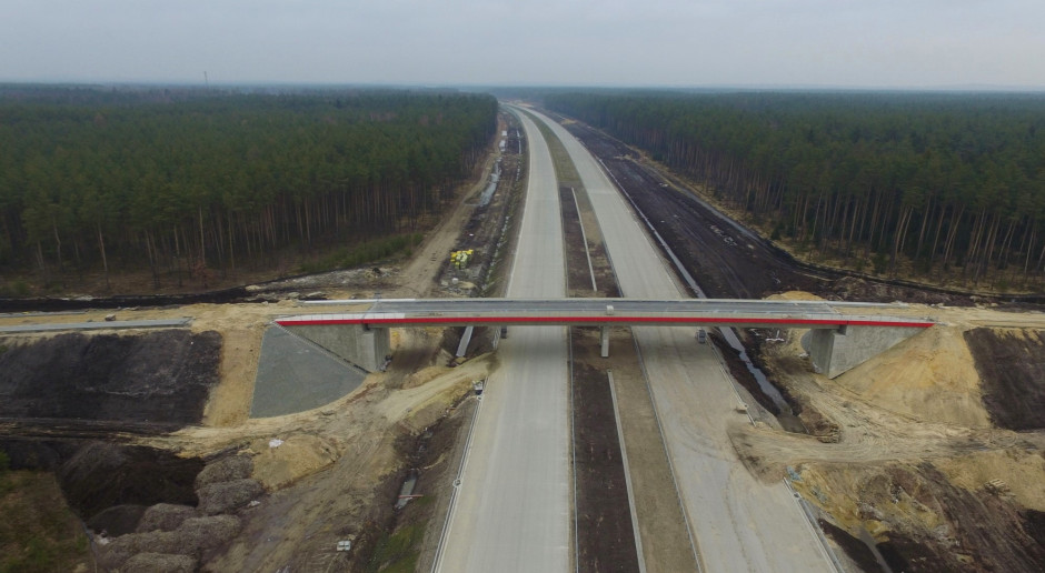 Fragment budowanego przez Strabaga odcinka autostrady A1 od lotniska Pyrzowice do Woźnik. fot. GDDKiA