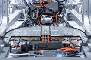 Budowa fabryki baterii Mercedes-Benz w Jaworze na finiszu