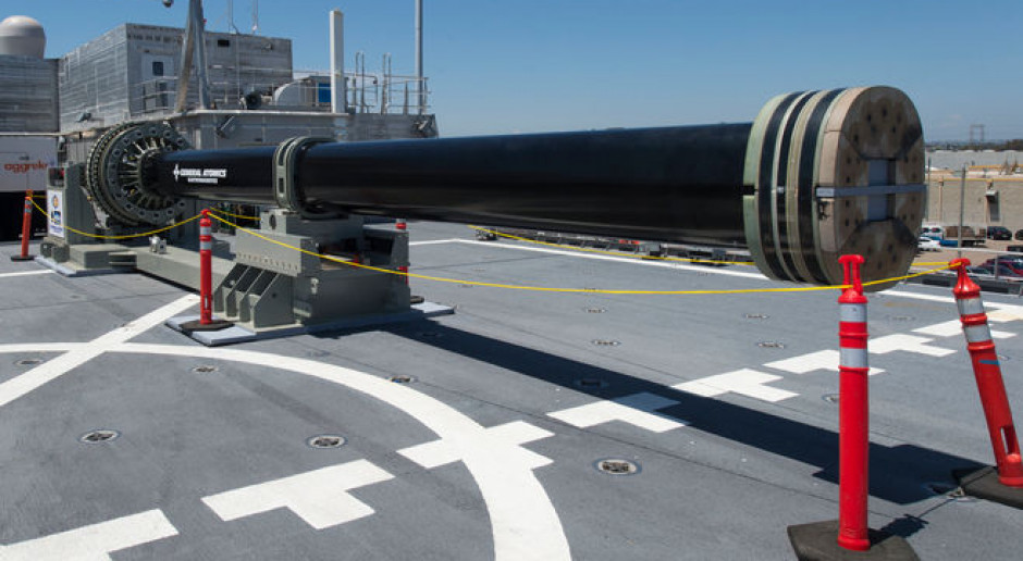 Po raz pierwszy działo elektromagnetyczne zaprezentowała amerykańska marynarka w 2014 r., fot. US Navy