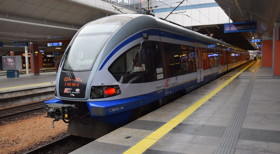 PKP Intercity ma umowy na tabor wartości 5 mld zł