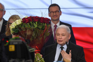 Radość lub umiarkowane zadowolenie, czyli niedzielny wieczór w sztabach wyborczych