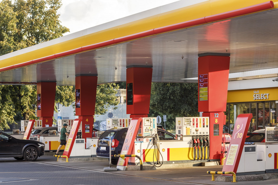 Shell Umożliwia W Europie Polskim Klientom Tankowanie Bez Wysiadania Z Samochodu 8700