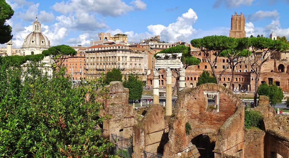 Włochy: W Rzymie ograniczenie ruchu wszystkich samochodów z silnikiem diesla