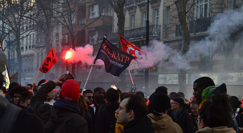 Tysiące Francuzów protestowało przeciwko reformie emerytalnej
