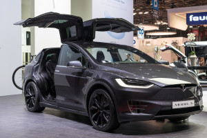 Tesla wants to accelerate the production of electric cars