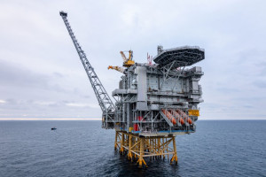 Equinor przygotowuje się wstrzyknięcia skroplonego gazu do zbiorników w Hammerfest