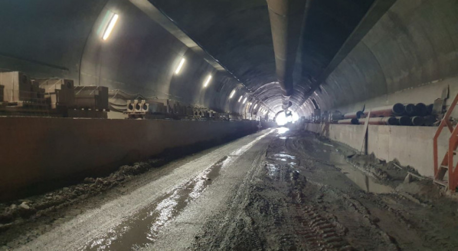 Przebito drugą nitkę tunelu w ciągu ekspresowej Zakopianki