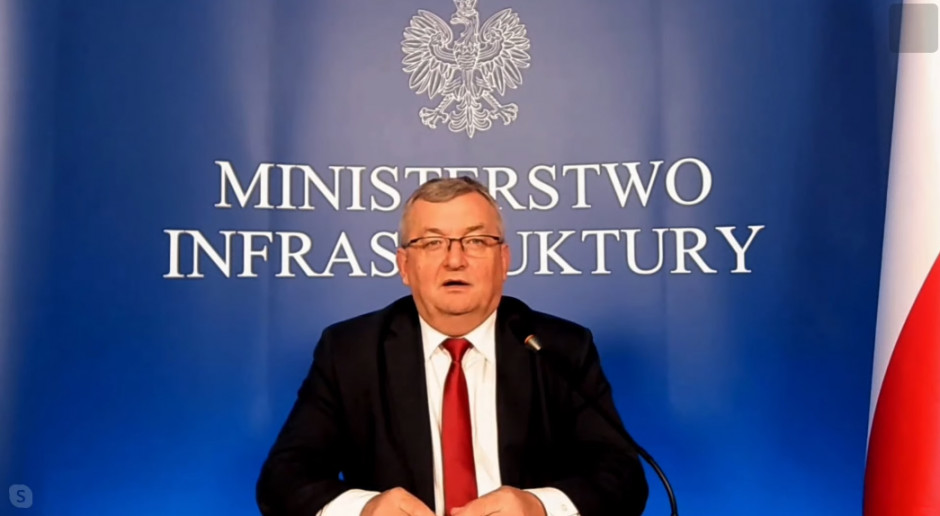Minister infrastruktury: polskie budowy i inwestycje muszą dalej funkcjonować