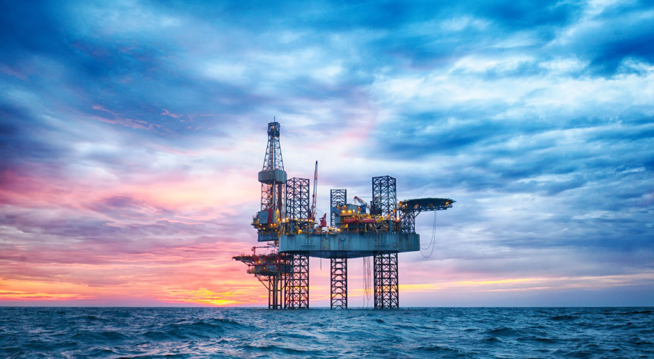 Szef Shella: popyt na ropę i gaz ograniczony na lata