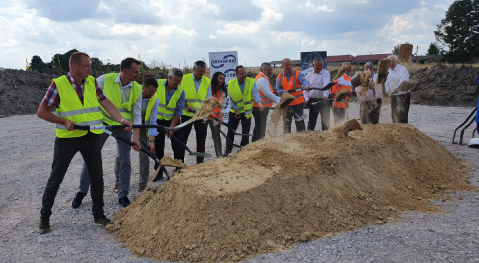 Pierwsza łopata na budowie drogi S7 Moczydło - Miechów