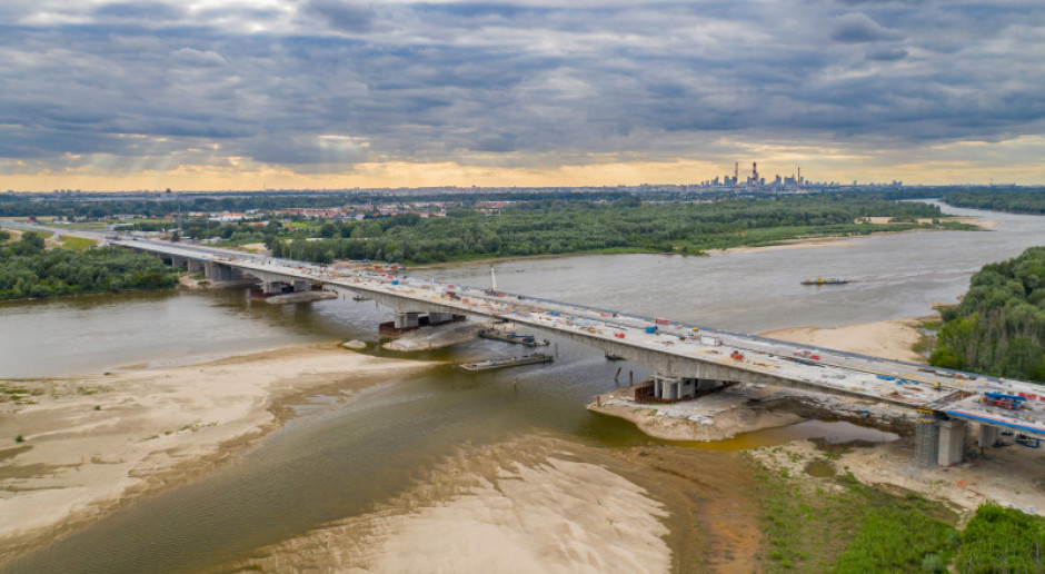 Finiszuje budowa odcinka ekspresowej obwodnicy Warszawy z mostem przez Wisłę
