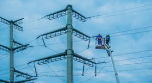 Dystrybutor prądu komentuje odmowy przyłączania OZE. " Wszyscy wiemy o tym, że najmniejszy problem to budowa samej stacji "