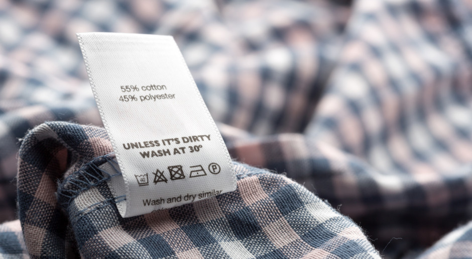 Producenci odzieży nie zawsze piszą prawdę na metkach