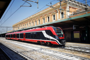 Producent pociągów poprawił wyniki. Stratę zamienił w zysk