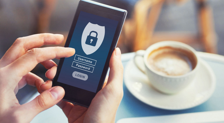 Cyberbezpieczeństwo kuleje. Hasła do kont bankowych łatwe i nie zmieniane