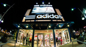 Adidas zapowiada spadek sprzedaży