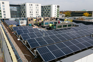 Veolia otwiera się na solarne dachy i fasady budynków made in Poland