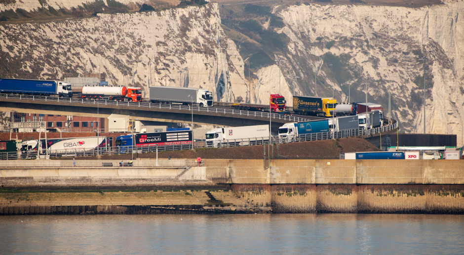 Brexit: 300 funtów mandatu za zjechanie z trasy