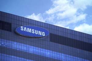 Samsung zainwestuje 2 mld dolarów w fabrykę baterii do pojazdów elektrycznych
