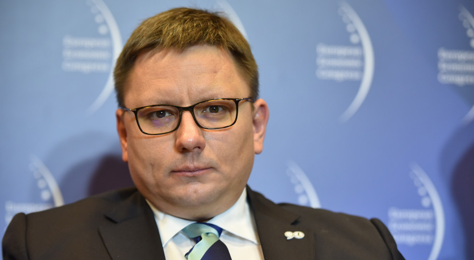 LOT zwrócił pasażerom 600 mln zł za bilety