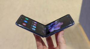 Samsung optymalizuje koszty produkcji składanych smartfonów
