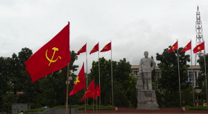 Komuniści otwierają Wietnam