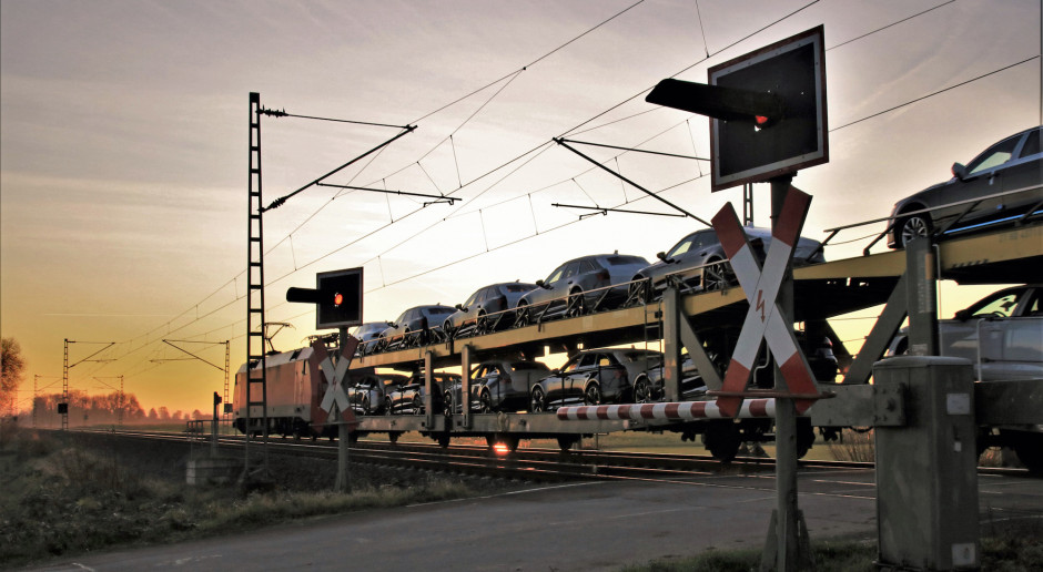 DB Cargo Polska przechodzi na prąd z OZE. Ambitny plan do szybkiej realizacji