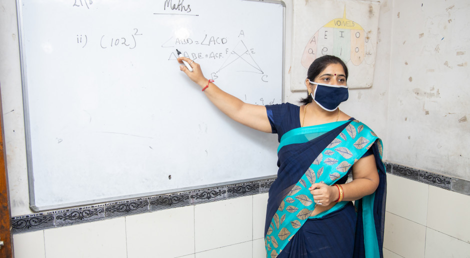 Indie: Kolejny dzień rekordowa liczba zakażonych koronawirusem, Delhi przedłuża lockdown