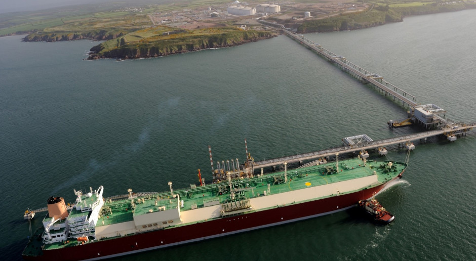Kolejny ładunek LNG dotarł do Polski. Miał dużo szczęścia